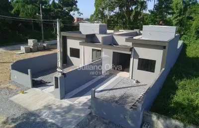 Casa com 2 quartos à venda na Rua 2441 Paiaguá, Praia dos Veleiros, Itapoá
