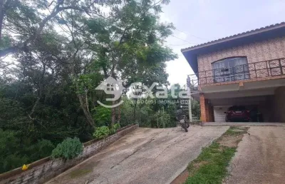 Linda chacara a venda no condominio aquarius, aracoiaba da serra