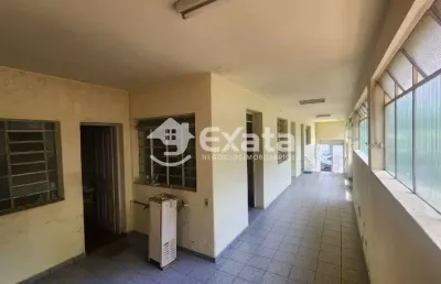 Casa com 3 quartos à venda na Rua Newton Prado, 345, Vila Hortência, Sorocaba