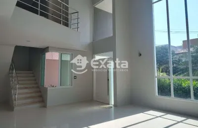 Lindo sobrado no sunset village para locacao ou venda