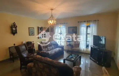 Casa com 4 quartos à venda na Rua Rua Rússia, 95, Jardim Europa, Sorocaba