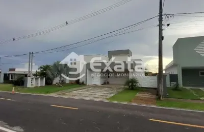 Casa de luxo com 3 suites em condominio fechado jardim solar do bosque