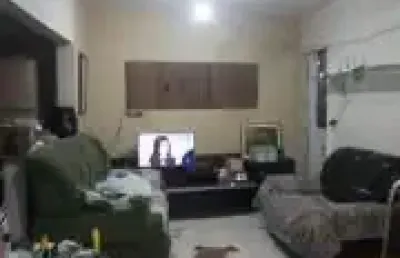 Casa 2 dormitórios com quintal - bairro vila iolanda - são vicente