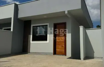 Casa geminada à venda no bairro dom joaquim em brusque/sc