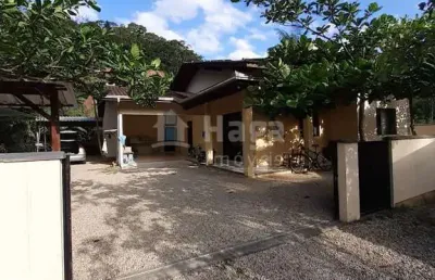 Casa para alugar no bairro guabiruba sul em guabiruba/sc