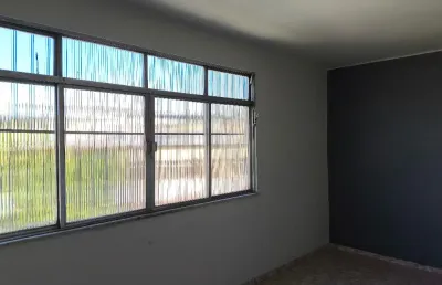 Apartamento com 2 quartos para alugar na Rua Maranhão, 89, Centro, São João de Meriti
