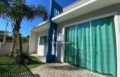 Casa geminada para 06 pessoas, apenas 240 metros da praia da barra do  saí!