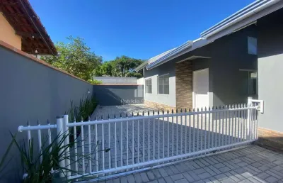 Casa com 2 quartos para alugar na Rua 380, 291, Barra do Sai, Itapoá