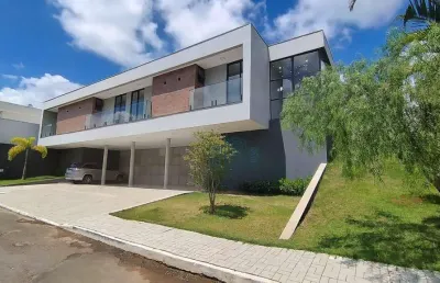 Casa alto padrão, linear com 4 suítes em condomínio - venda ou locação