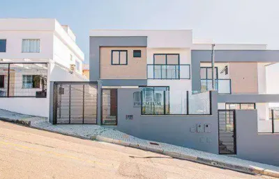 Casa com 3 quartos à venda na Rua Regente, 5, São Pedro, Juiz de Fora