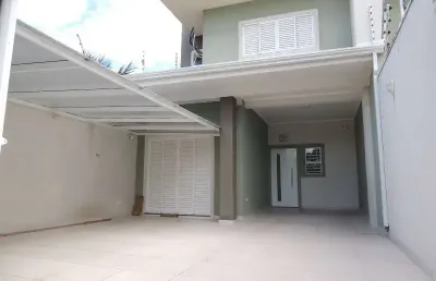 Casa com 4 quartos à venda na Rua Teixeira Soares, 523, Cohapar, Guaratuba