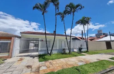 Casa com 5 quartos à venda na Rua Padre Donato, 532, Centro, Guaratuba