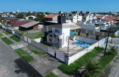 Casa com 3 quartos à venda na Rua Guarujá Esquina Com Rua Pedra Branca Do Araraquara, 13, Balneário Eliane, Guaratuba