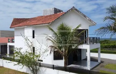 Casa com 4 quartos à venda na Rua Guaraniaçu, 309, Coroados, Guaratuba
