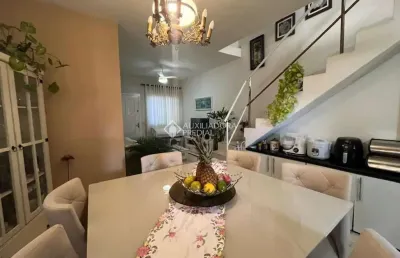 Casa com 3 quartos à venda na rua canto das corujas, 449, são joão do rio vermelho, florianópolis, 102 m2 por r$ 775.000