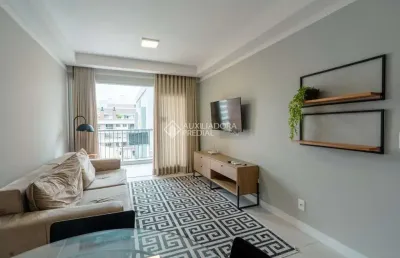 Apartamento com 2 quartos à venda na rua das moreias, 98, jurerê, florianópolis, 80 m2 por r$ 2.270.000