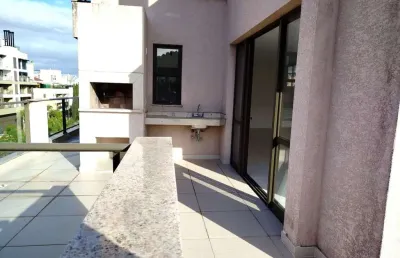 Cobertura com 4 quartos à venda na rua deputado paulo preis, 603, jurerê, florianópolis, 137 m2 por r$ 2.250.000
