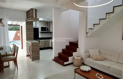 Casa com 3 quartos à venda na rua joão de barro, 203, canasvieiras, florianópolis, 134 m2 por r$ 1.250.000