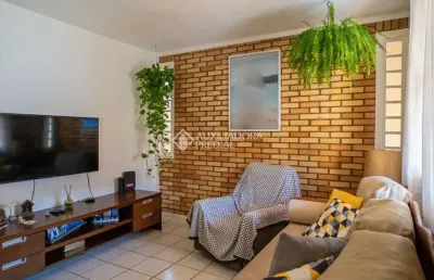 Casa com 3 quartos à venda na jardim giselle, 84, cachoeira do bom jesus, florianópolis, 114 m2 por r$ 1.400.000