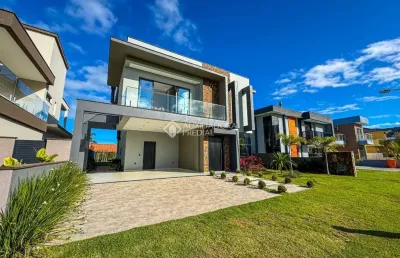 Casa em condomínio fechado com 3 quartos à venda na avenida red park, 230, são joão do rio vermelho, florianópolis, 254 m2 por r$ 2.490.000
