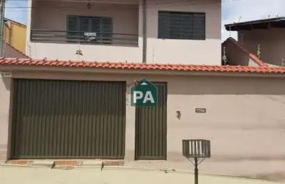 Casa com 3 quartos à venda no jardim amaryllis, poços de caldas  por r$ 700.000