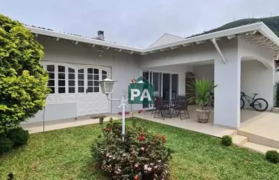 Casa com 3 quartos à venda no joão pinheiro, poços de caldas  por r$ 1.500.000