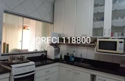 Casa com 3 quartos à venda na Rua Peróba, Vila Flora, Salto
