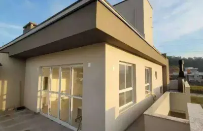 Apartamento duplex com terraço e 2 vagas de garagem em gaspar