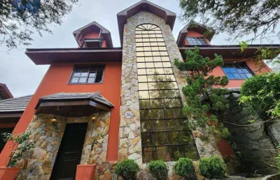 Casa com 5 dormitórios à venda, 440 m² por r$ 2.800.000,00 - velha - blumenau/sc