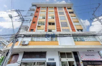 Apartamento com 1 dormitório para alugar, 31 m² por r$ 1.920,00/mês - centro - blumenau/sc