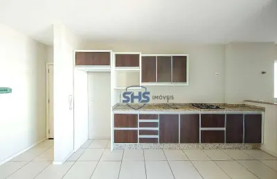 Apartamento com 2 dormitórios para alugar, 65 m² por r$ 2.850,00/mês - centro - blumenau/sc