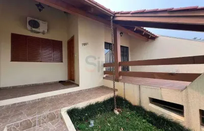Casa com 4 quartos para alugar na Rua Borges De Medeiros  E, Maria Goretti, Chapecó