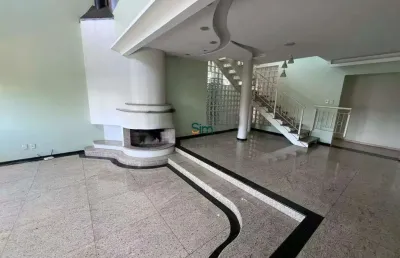 Apartamento com 4 quartos para alugar na Avenida Nereu Ramos  E, Centro, Chapecó