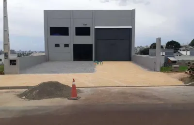 Casa para alugar na Avenida Olivo Tauffer, Desbravador, Chapecó