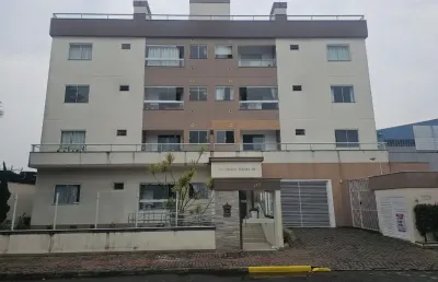 Apartamento semimobiliado de 2 quartos no bairro cidade nova