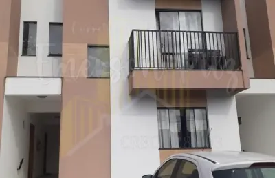 Sobrado geminado mobiliado de 2 quartos no bairro cidade nova