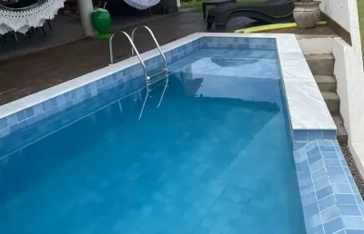 Essa bela casa está esperando por você e sua família para desfrutar de momentos especiais