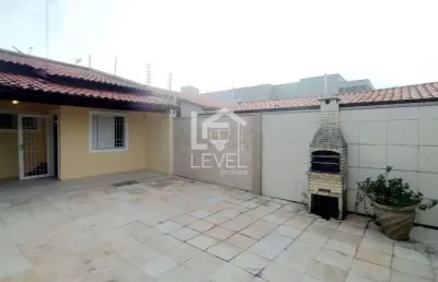 Casa com 3 quartos à venda no Centro, Aquiraz 