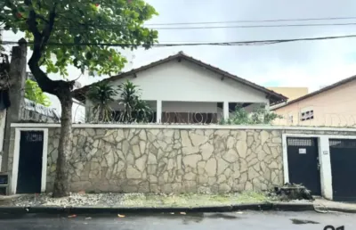 Casa com 6 quartos à venda na Rua Artur de Sá Menezes, Pituba, Salvador
