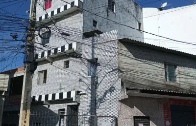Kitnet / Stúdio à venda na Rua Luis Martins Catharino Gordilho, Cajazeiras, Salvador