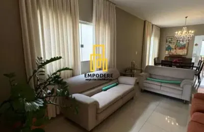Casa para venda em uberlândia, jardim patricia, 3 dormitórios, 1 suíte, 2 banheiros, 4 vagas