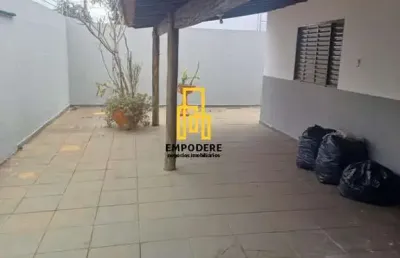 Casa para venda em uberlândia, santa mônica, 3 dormitórios, 1 banheiro, 4 vagas