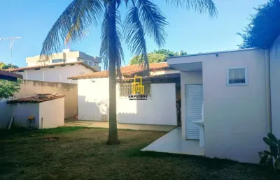 Casa para venda em uberlândia, santa mônica, 4 dormitórios, 2 suítes, 3 banheiros, 3 vagas