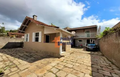 2 casas no mesmo terreno à venda, 221 m² por r$ 800.000 - bom retiro - teresópolis/rj