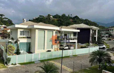 Casa com 4 quartos à venda, 340 m² por r$ 2.300.000 - panorama - teresópolis/rj