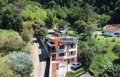 2 casas com 2 dormitórios + kitnet à venda, 294 m² por r$ 790.000 - vale do paraíso - teresópolis/rj