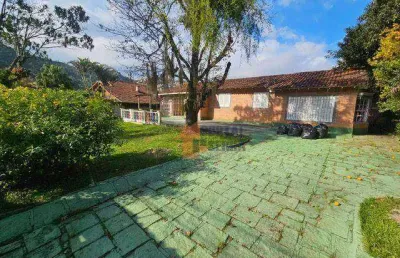 Casa com 4 quartos à venda, 290 m² por r$ 950.000 - barra do imbuí - teresópolis/rj