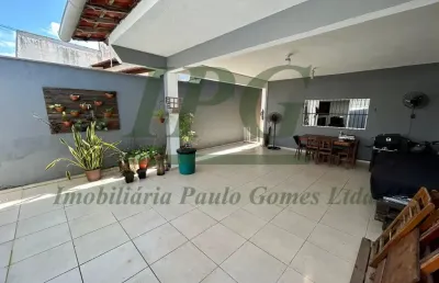 Casa padrão - casa de 3 quartos com 1 suíte e quintal frente/fundos no são judas tadeu - guarapari - es