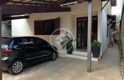 Casa com 3 quartos à venda na Rua Comendador Barbosa Melo, 22, Trevo, Belo Horizonte