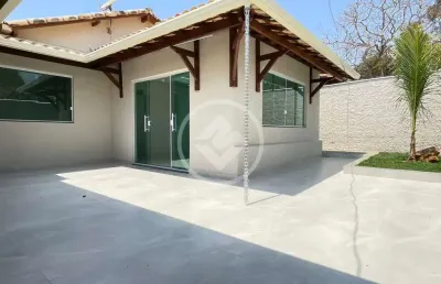 Casa com 3 quartos à venda na Rua Das Hortências, 113, Jardim Ipê, Lagoa Santa